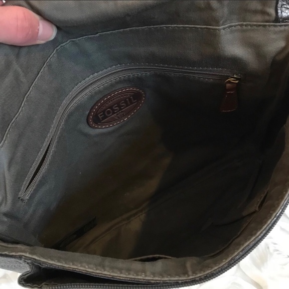 Fossil Crossbody Brown and Silver Purse - Picture 6 of 6